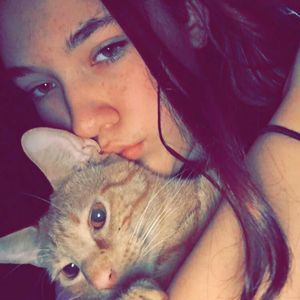 Meet your Posher, Lana